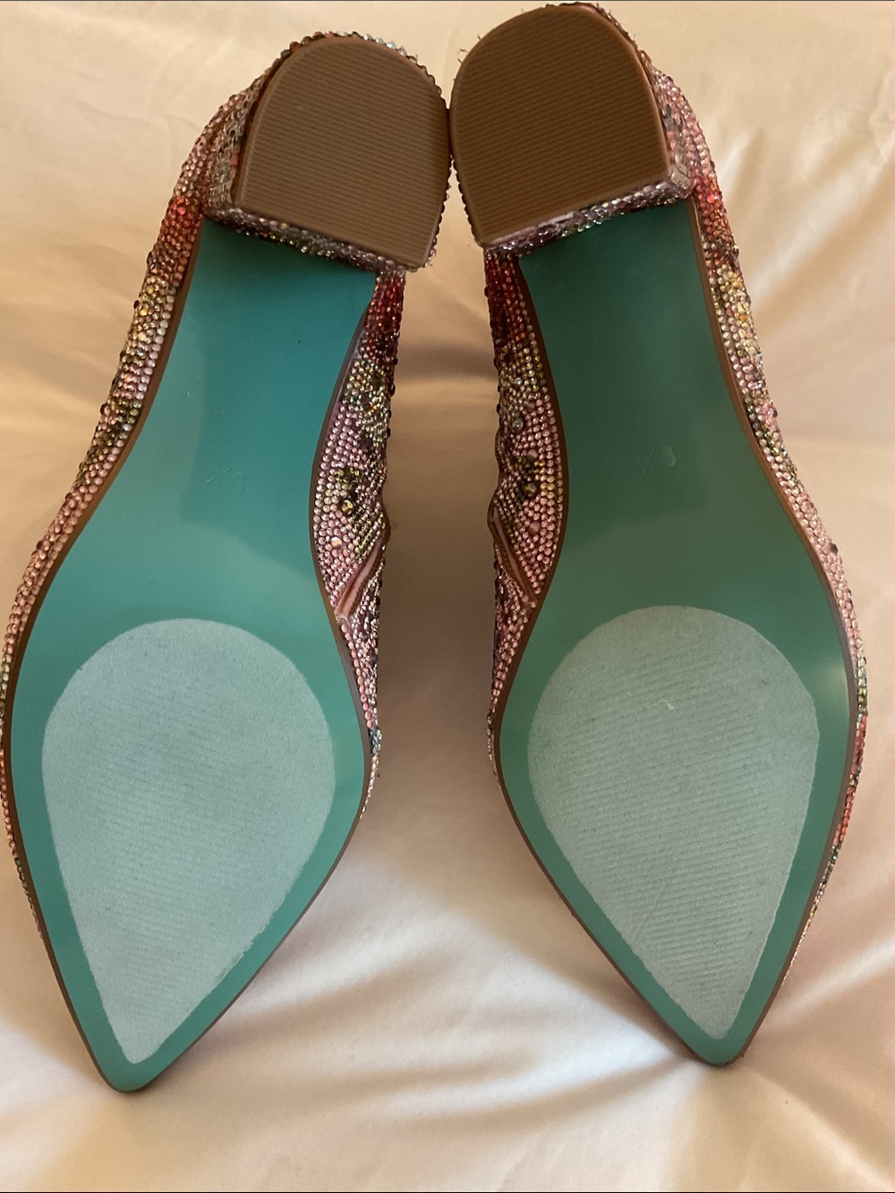 BetseyJohnson Beaded Bootie. 2.5” heel NWOT Sz 9.5 PERFECTION ON THE FOOT! - Picture 7 of 12